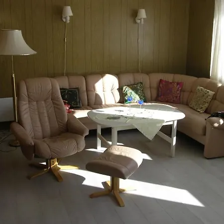 Nydelig I Forste Etage.